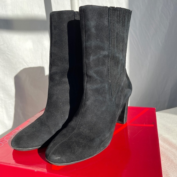 Aerosoles (8US/6EU) suede above-the-ankle boots with "heel rest comfort" - Picture 7 of 16